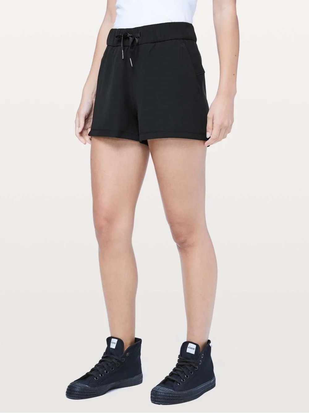 Lululemon On The Fly Short *Woven